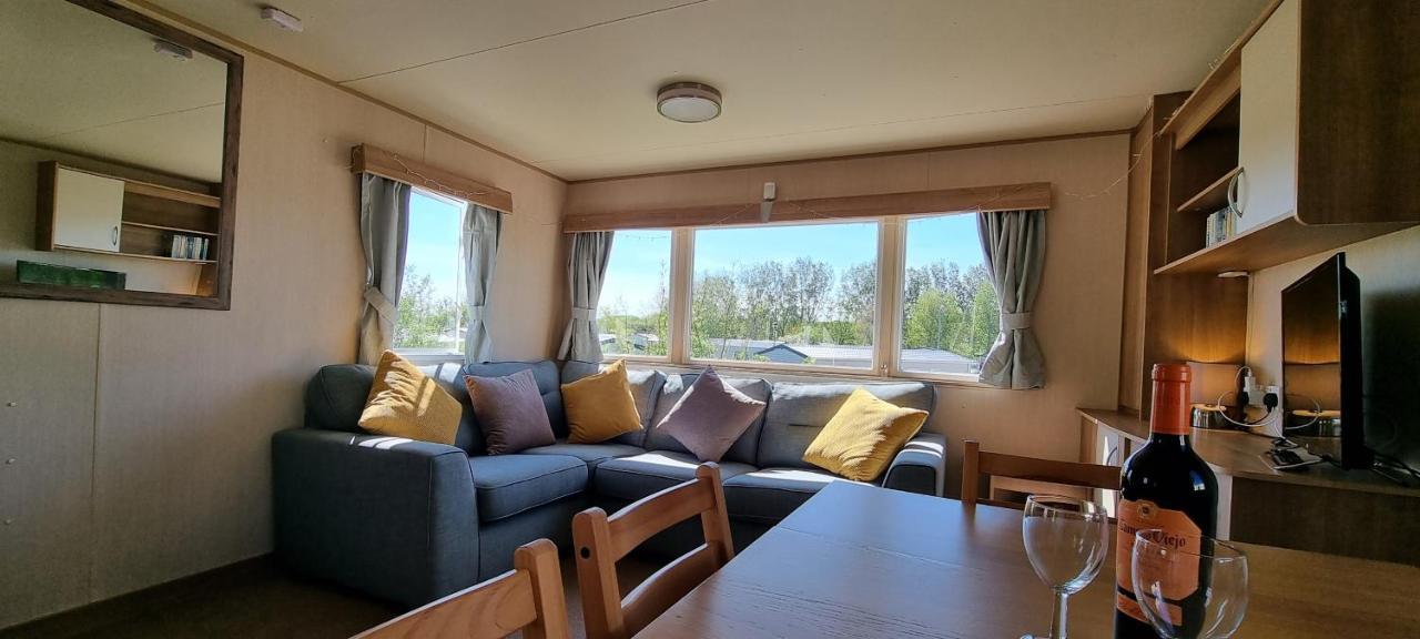 Holiday Caravan, Sleeps 6 - Hastings Holidays Hollington  Екстер'єр фото